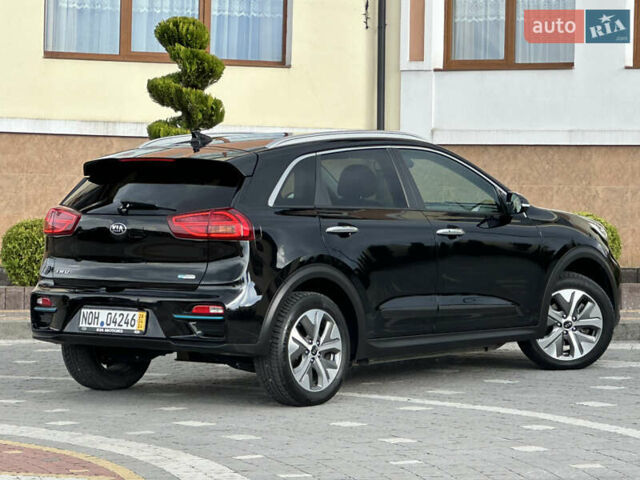 Чорний Кіа Niro, об'ємом двигуна 0 л та пробігом 51 тис. км за 21500 $, фото 41 на Automoto.ua