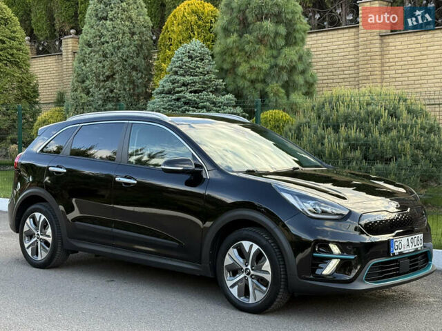 Черный Киа Niro, объемом двигателя 0 л и пробегом 82 тыс. км за 19300 $, фото 21 на Automoto.ua