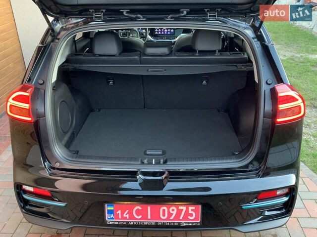 Черный Киа Niro, объемом двигателя 0 л и пробегом 60 тыс. км за 22799 $, фото 73 на Automoto.ua