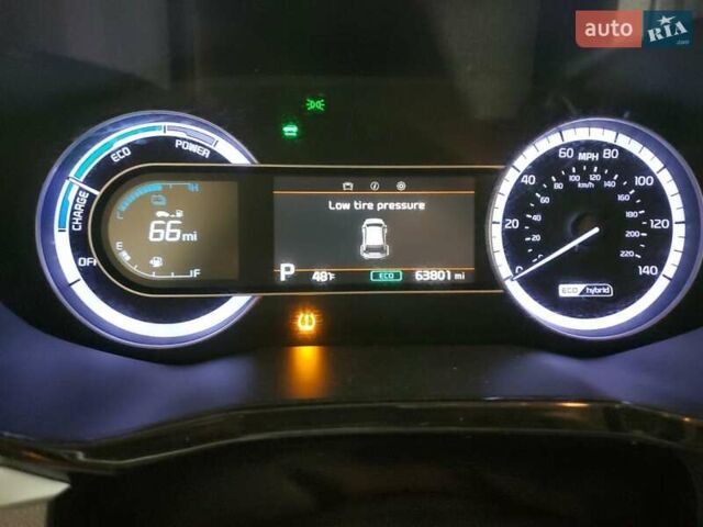 Черный Киа Niro, объемом двигателя 1.6 л и пробегом 39 тыс. км за 9700 $, фото 8 на Automoto.ua