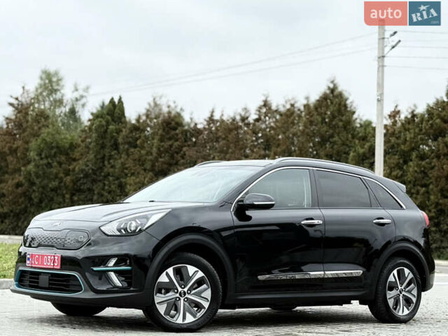 Черный Киа Niro, объемом двигателя 0 л и пробегом 80 тыс. км за 19650 $, фото 108 на Automoto.ua