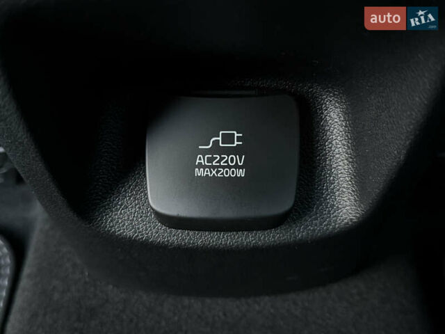 Черный Киа Niro, объемом двигателя 0 л и пробегом 88 тыс. км за 23900 $, фото 97 на Automoto.ua