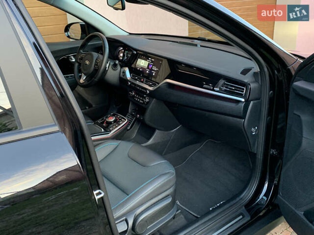 Черный Киа Niro, объемом двигателя 0 л и пробегом 60 тыс. км за 22799 $, фото 61 на Automoto.ua