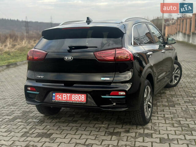 Черный Киа Niro, объемом двигателя 0 л и пробегом 117 тыс. км за 18870 $, фото 54 на Automoto.ua