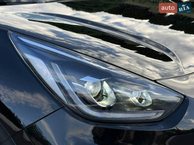 Черный Киа Niro, объемом двигателя 0 л и пробегом 82 тыс. км за 19300 $, фото 9 на Automoto.ua