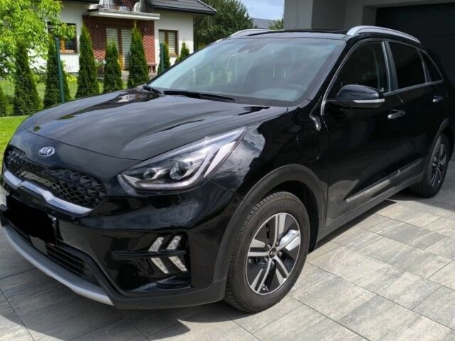 Киа Niro 2021 в Киеве на Automoto.ua Черный Киа Niro, объемом двигателя 1.5 л и пробегом 43 тыс. км за 15000 $, фото 3 на Automoto.ua