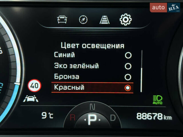 Чорний Кіа Niro, об'ємом двигуна 0 л та пробігом 88 тис. км за 24900 $, фото 64 на Automoto.ua