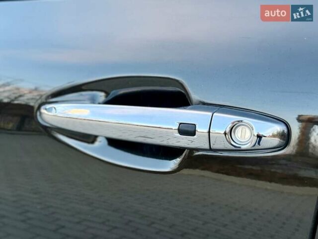 Черный Киа Niro, объемом двигателя 0 л и пробегом 89 тыс. км за 19350 $, фото 33 на Automoto.ua