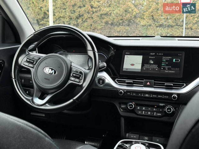 Черный Киа Niro, объемом двигателя 0 л и пробегом 80 тыс. км за 19890 $, фото 24 на Automoto.ua