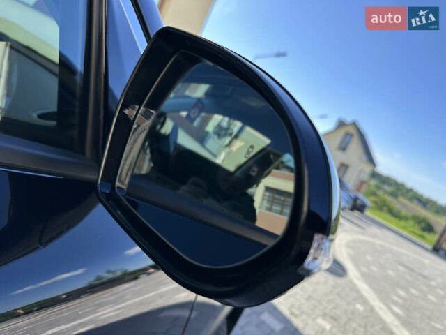 Черный Киа Niro, объемом двигателя 0 л и пробегом 127 тыс. км за 19750 $, фото 7 на Automoto.ua