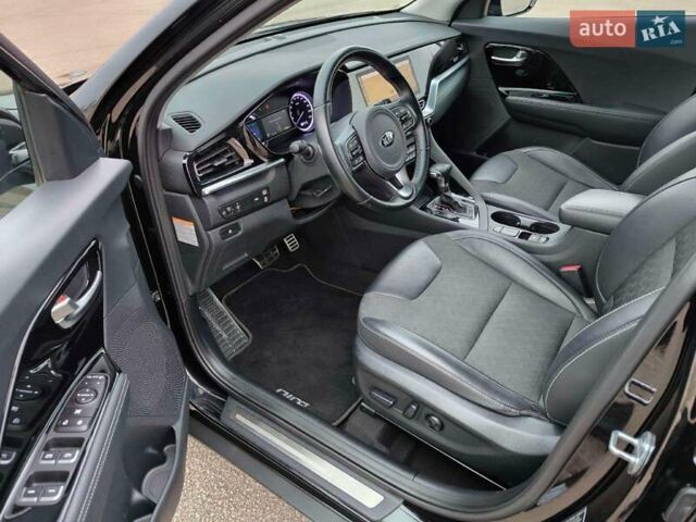 Черный Киа Niro, объемом двигателя 1.6 л и пробегом 78 тыс. км за 16100 $, фото 27 на Automoto.ua