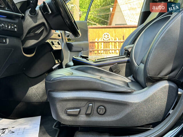 Черный Киа Niro, объемом двигателя 0 л и пробегом 67 тыс. км за 19650 $, фото 51 на Automoto.ua