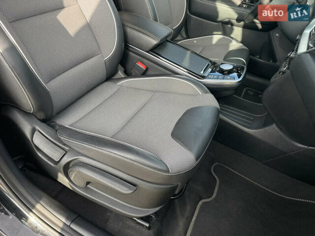 Черный Киа Niro, объемом двигателя 0 л и пробегом 61 тыс. км за 22999 $, фото 37 на Automoto.ua