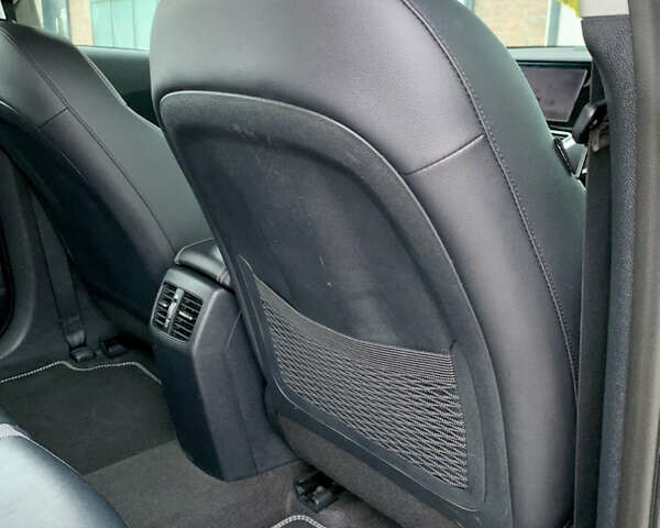 Черный Киа Niro, объемом двигателя 0 л и пробегом 94 тыс. км за 17900 $, фото 61 на Automoto.ua