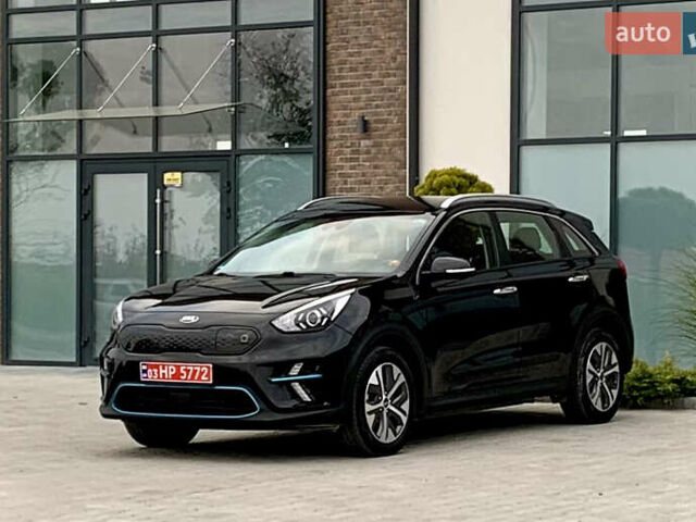 Черный Киа Niro, объемом двигателя 0 л и пробегом 94 тыс. км за 17900 $, фото 9 на Automoto.ua