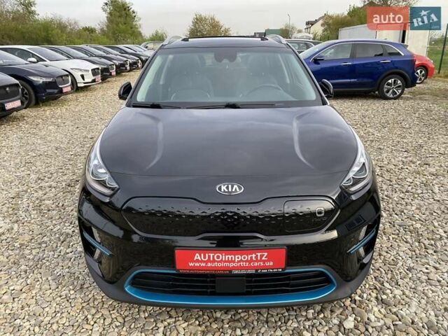 Черный Киа Niro, объемом двигателя 0 л и пробегом 96 тыс. км за 20600 $, фото 16 на Automoto.ua