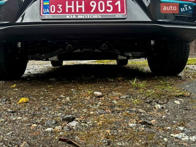 Черный Киа Niro, объемом двигателя 0 л и пробегом 150 тыс. км за 19800 $, фото 10 на Automoto.ua
