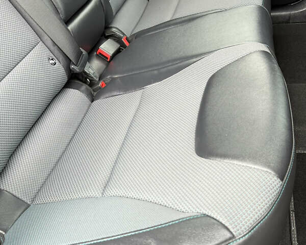 Черный Киа Niro, объемом двигателя 0 л и пробегом 80 тыс. км за 19650 $, фото 73 на Automoto.ua