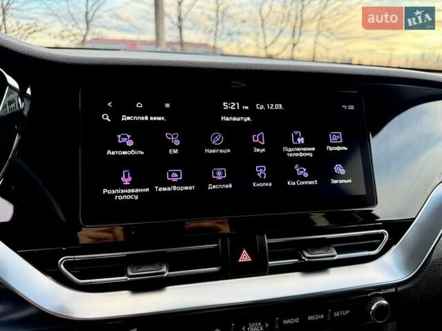 Черный Киа Niro, объемом двигателя 0 л и пробегом 89 тыс. км за 19350 $, фото 64 на Automoto.ua