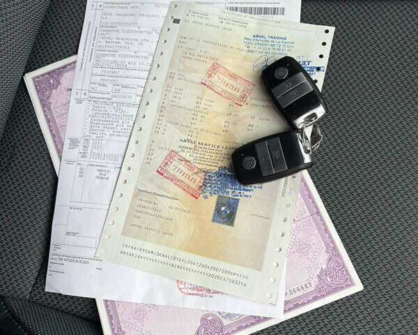 Черный Киа Niro, объемом двигателя 0 л и пробегом 80 тыс. км за 19999 $, фото 88 на Automoto.ua