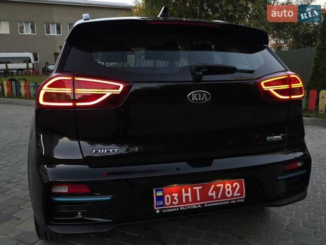 Черный Киа Niro, объемом двигателя 0 л и пробегом 148 тыс. км за 17699 $, фото 7 на Automoto.ua