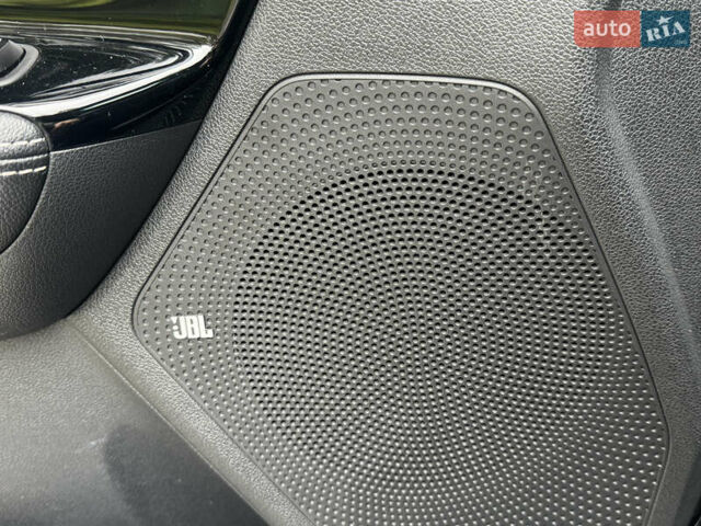 Киа Niro 2021 в Киеве на Automoto.ua Черный Киа Niro, объемом двигателя 0 л и пробегом 128 тыс. км за 20800 $, фото 17 на Automoto.ua