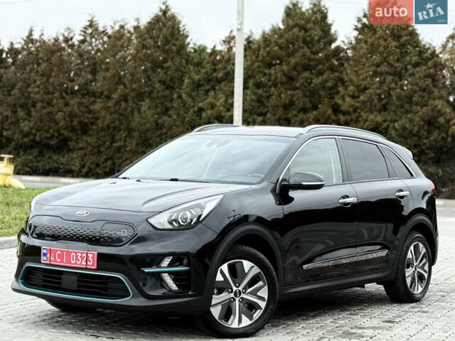 Черный Киа Niro, объемом двигателя 0 л и пробегом 80 тыс. км за 19650 $, фото 109 на Automoto.ua