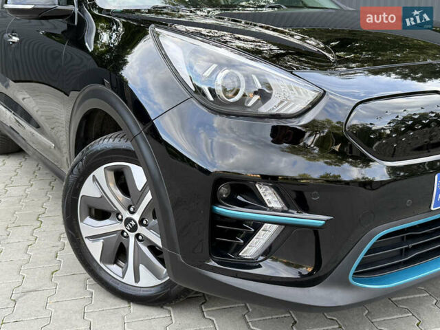 Киа Niro 2021 в Дрогобыче на Automoto.ua Черный Киа Niro, объемом двигателя 0 л и пробегом 123 тыс. км за 17999 $, фото 15 на Automoto.ua