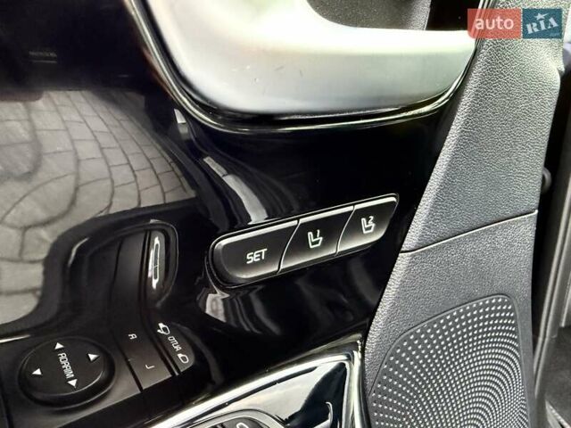 Черный Киа Niro, объемом двигателя 0 л и пробегом 89 тыс. км за 19350 $, фото 43 на Automoto.ua