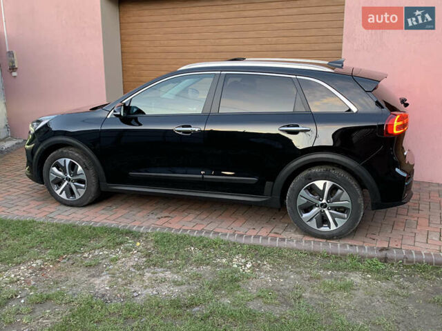 Черный Киа Niro, объемом двигателя 0 л и пробегом 60 тыс. км за 22799 $, фото 21 на Automoto.ua