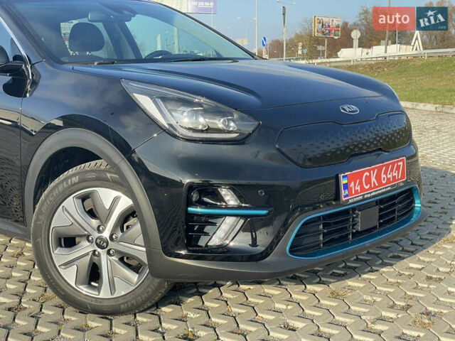 Черный Киа Niro, объемом двигателя 0 л и пробегом 61 тыс. км за 22999 $, фото 9 на Automoto.ua