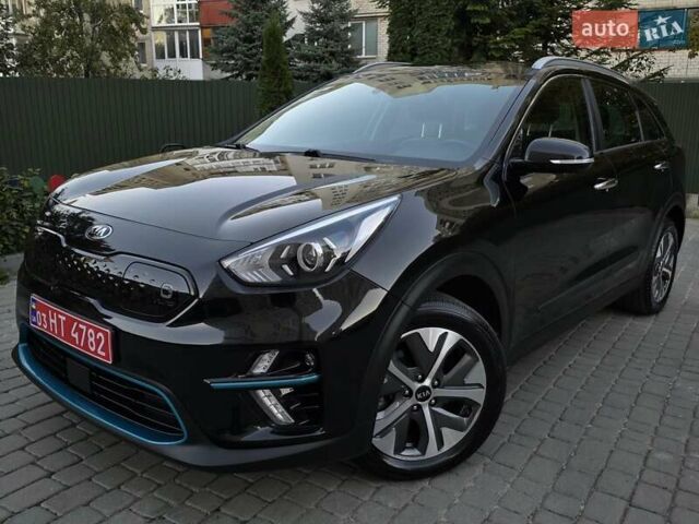 Черный Киа Niro, объемом двигателя 0 л и пробегом 148 тыс. км за 17699 $, фото 2 на Automoto.ua
