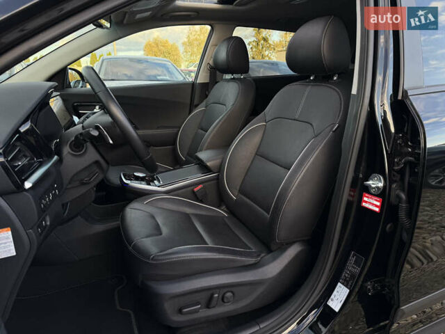 Черный Киа Niro, объемом двигателя 0 л и пробегом 88 тыс. км за 23900 $, фото 44 на Automoto.ua
