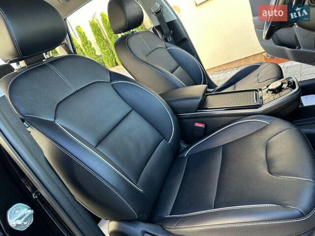 Черный Киа Niro, объемом двигателя 0 л и пробегом 127 тыс. км за 19750 $, фото 57 на Automoto.ua