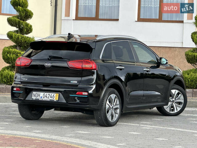 Чорний Кіа Niro, об'ємом двигуна 0 л та пробігом 51 тис. км за 21500 $, фото 38 на Automoto.ua