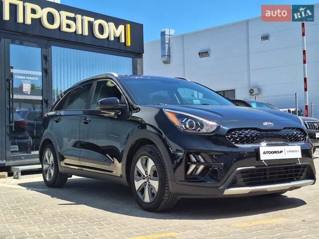 Черный Киа Niro, объемом двигателя 1.58 л и пробегом 112 тыс. км за 19700 $, фото 7 на Automoto.ua