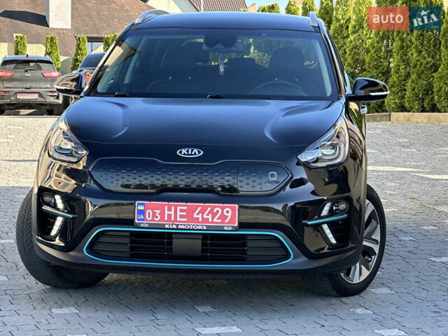Черный Киа Niro, объемом двигателя 0 л и пробегом 127 тыс. км за 19750 $, фото 12 на Automoto.ua