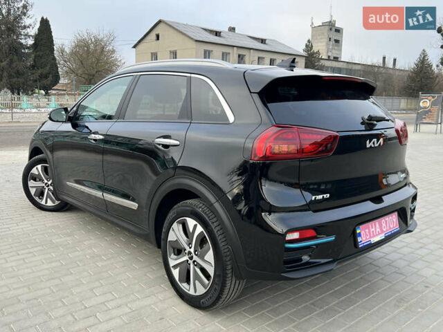 Черный Киа Niro, объемом двигателя 0 л и пробегом 135 тыс. км за 19500 $, фото 2 на Automoto.ua