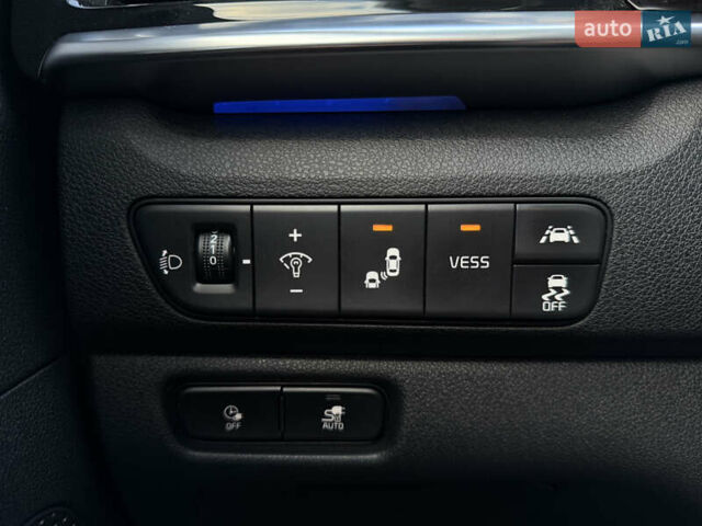 Черный Киа Niro, объемом двигателя 0 л и пробегом 88 тыс. км за 23900 $, фото 47 на Automoto.ua