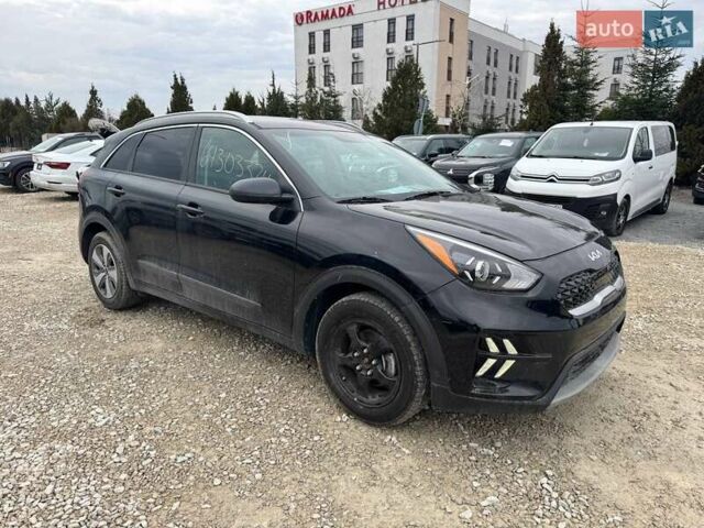 Черный Киа Niro, объемом двигателя 1.6 л и пробегом 61 тыс. км за 14900 $, фото 5 на Automoto.ua