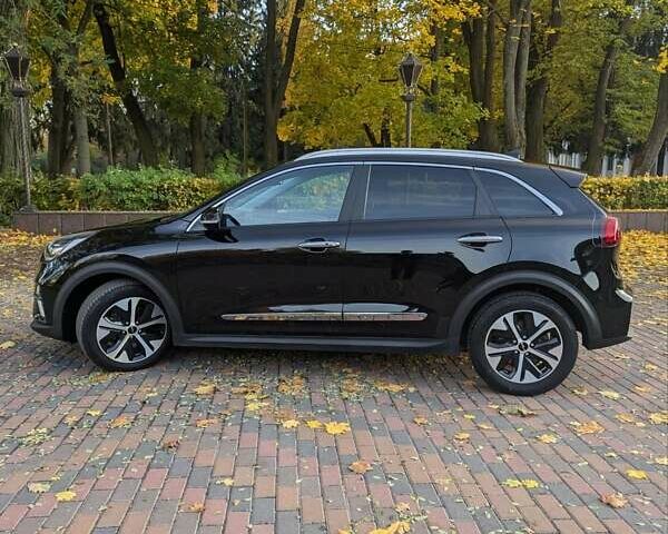 Киа Niro 2021 в Житомире на Automoto.ua Черный Киа Niro, объемом двигателя 0 л и пробегом 162 тыс. км за 19150 $, фото 8 на Automoto.ua
