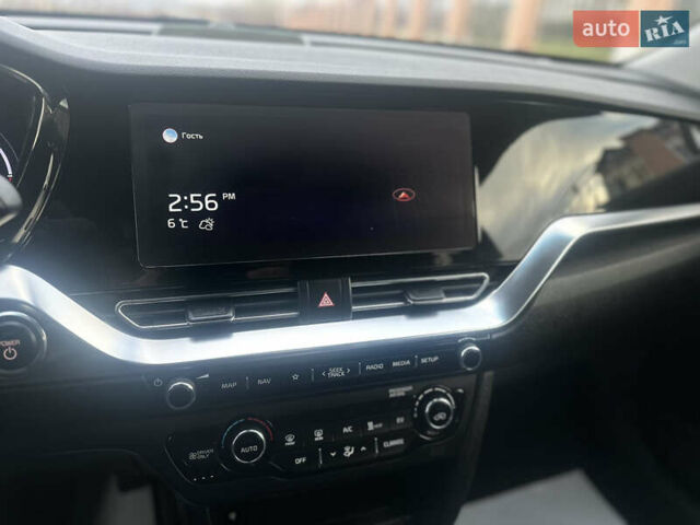 Черный Киа Niro, объемом двигателя 0 л и пробегом 117 тыс. км за 18870 $, фото 23 на Automoto.ua