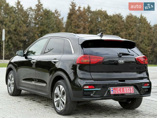 Черный Киа Niro, объемом двигателя 0 л и пробегом 80 тыс. км за 19999 $, фото 170 на Automoto.ua