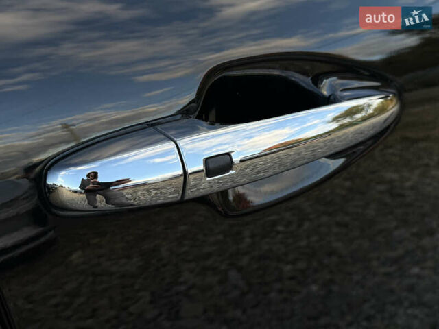 Чорний Кіа Niro, об'ємом двигуна 0 л та пробігом 88 тис. км за 24900 $, фото 29 на Automoto.ua