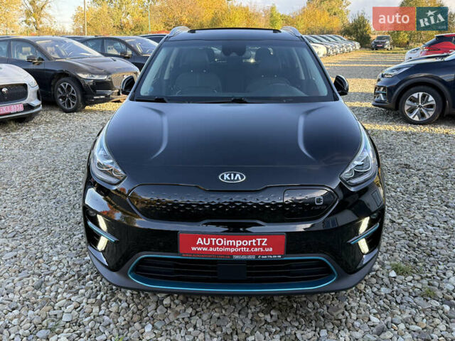Чорний Кіа Niro, об'ємом двигуна 0 л та пробігом 88 тис. км за 24900 $, фото 26 на Automoto.ua