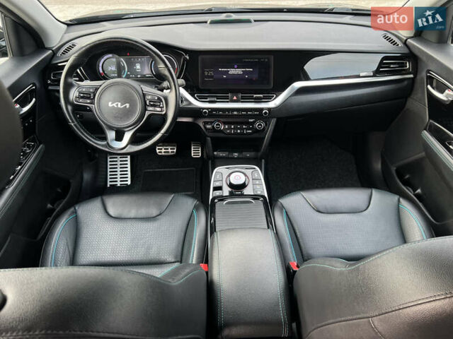 Черный Киа Niro, объемом двигателя 0 л и пробегом 135 тыс. км за 19500 $, фото 25 на Automoto.ua