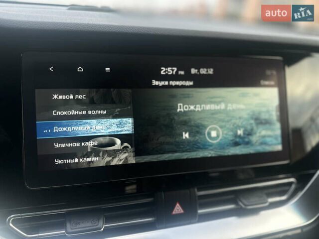 Черный Киа Niro, объемом двигателя 0 л и пробегом 117 тыс. км за 18870 $, фото 20 на Automoto.ua