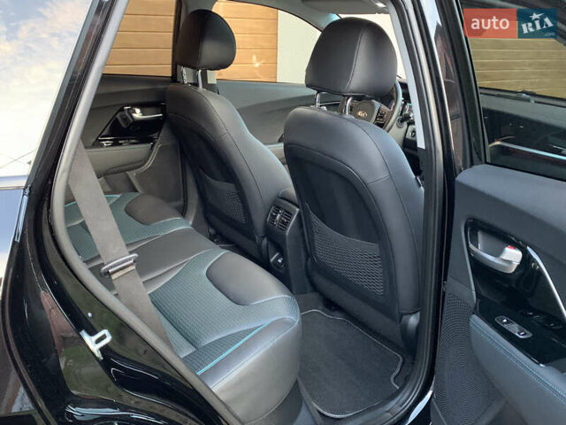 Черный Киа Niro, объемом двигателя 0 л и пробегом 60 тыс. км за 22799 $, фото 67 на Automoto.ua
