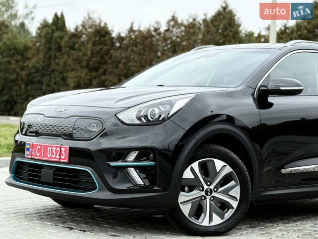 Черный Киа Niro, объемом двигателя 0 л и пробегом 80 тыс. км за 19890 $, фото 108 на Automoto.ua