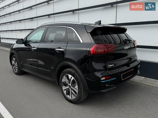 Черный Киа Niro, объемом двигателя 0 л и пробегом 137 тыс. км за 19200 $, фото 6 на Automoto.ua